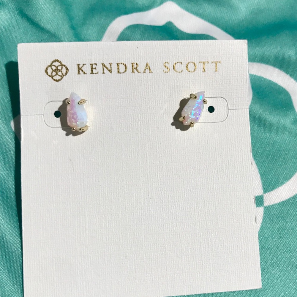 Kendra Scott Jillian studs